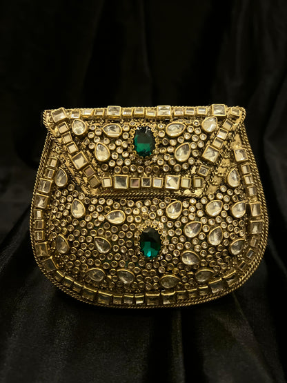 ELARA CLUTCH